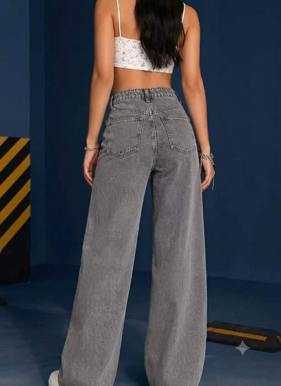 Trendy women's baggy Jeans 30%off